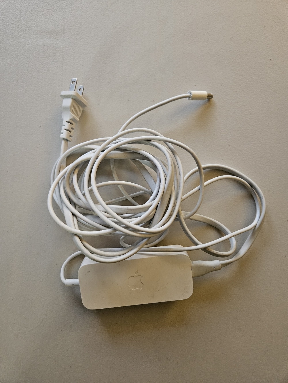 Apple 24W MacBook Charger Barrel Tip